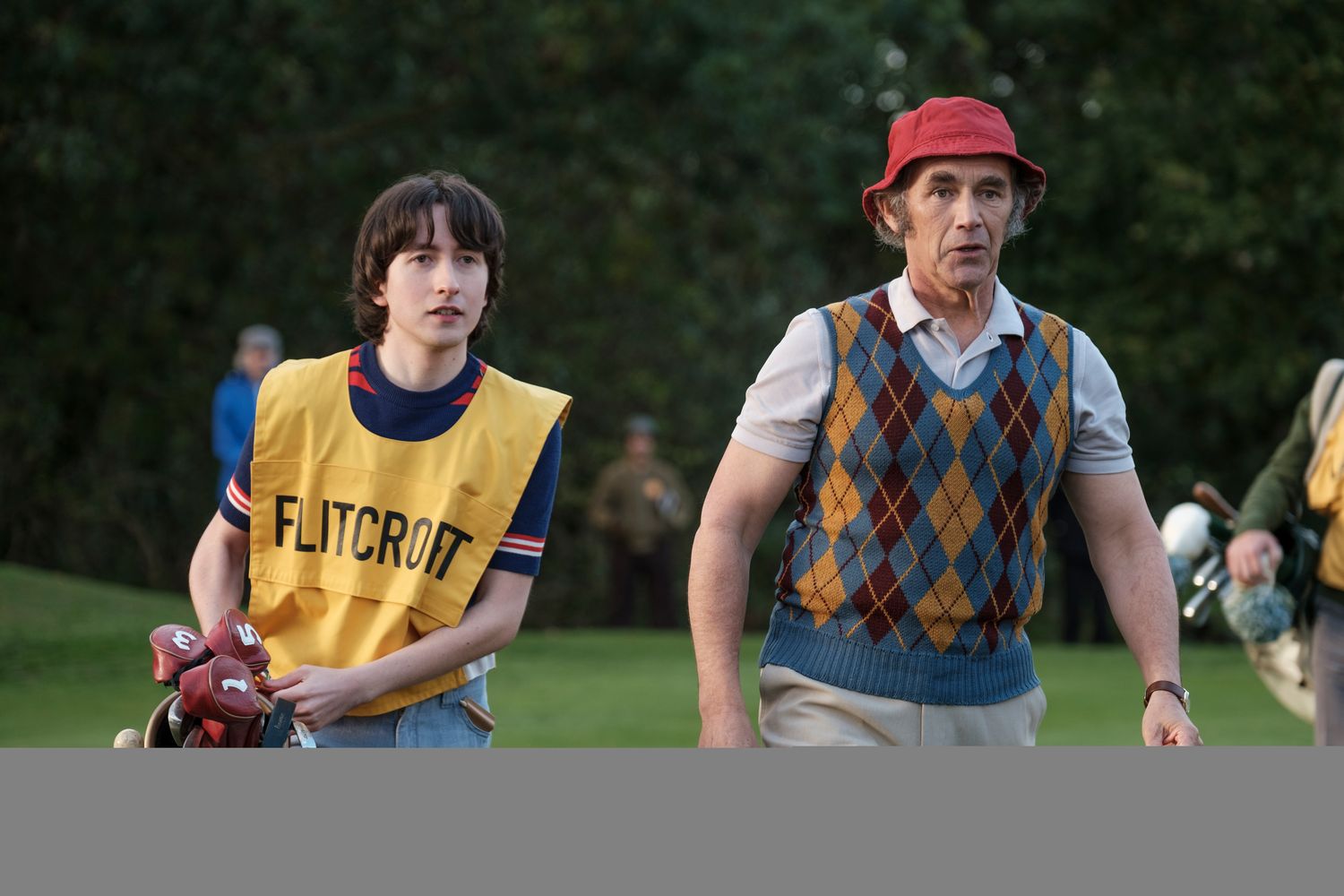 The The Phantom of the Open: Christian Lee as Gene Flitcroft and Mark Rylance as Maurice Flitcroft